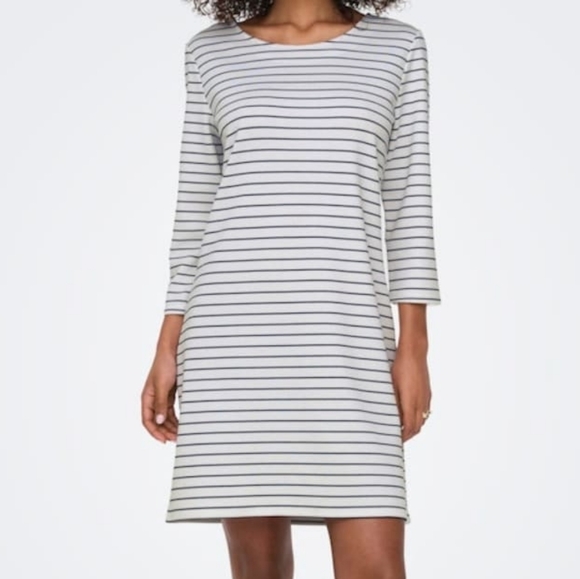 EUC J Crew Size Large Black & White Striped 3/4 Length Sleeve Dress!! - Picture 2 of 12